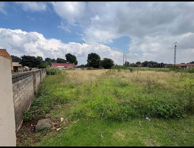 LAND FOR SALE IN WELGEDACHT